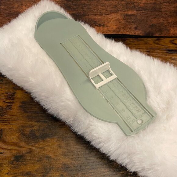 Baby Toddler Foot Measure for Shoe Sizing Blue-Green (SKU: 11IN) - Picture 3 of 8
